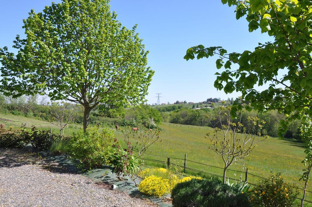 Bed and Breakfast La Bergerie Pollionnay Exterior foto